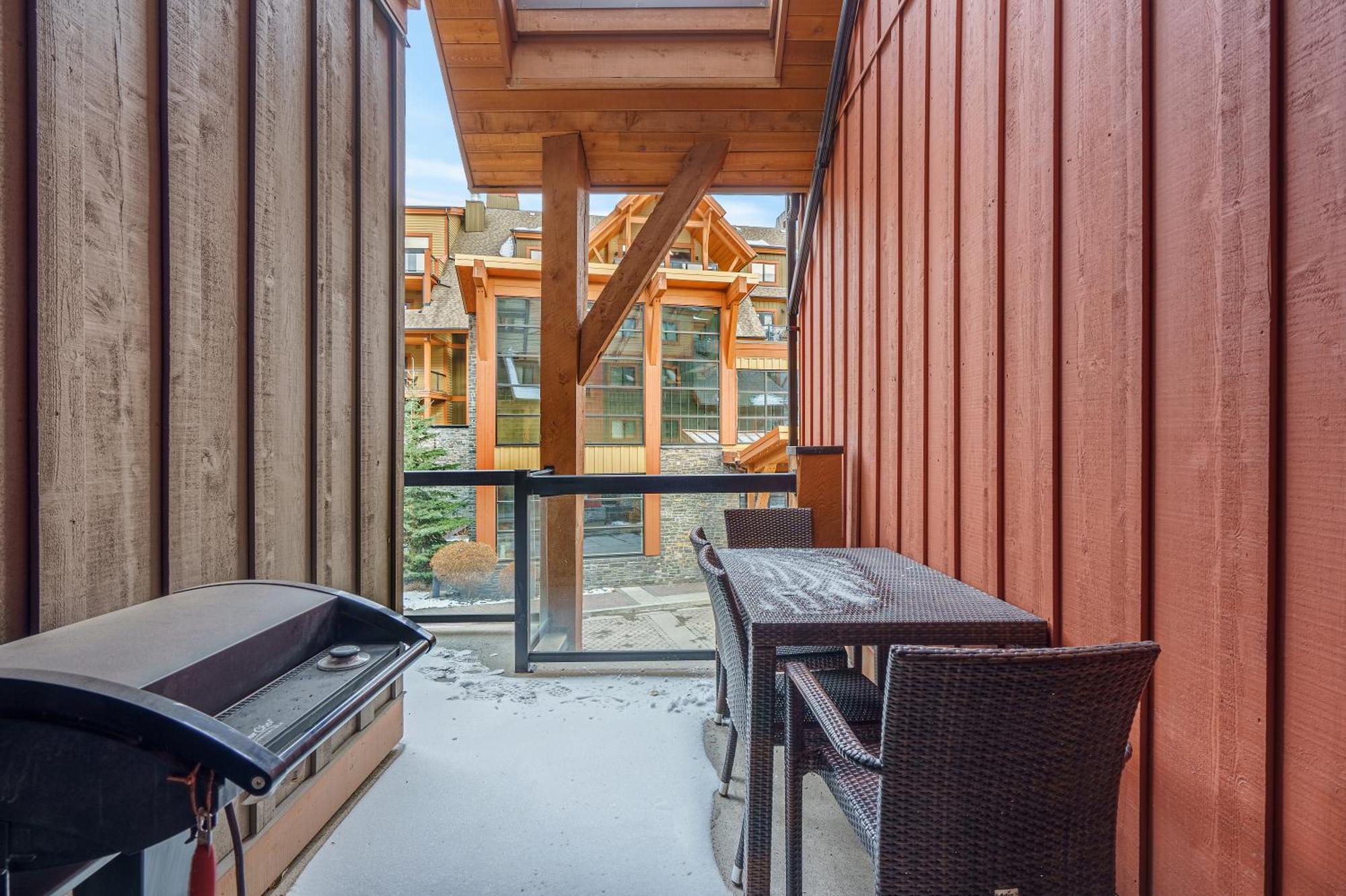 Adventurer'S Escape~ Mountain Luxury Resort Canmore Exteriör bild